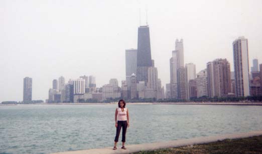 AlinaStandingBeforeChicagoSkylineJuly2003