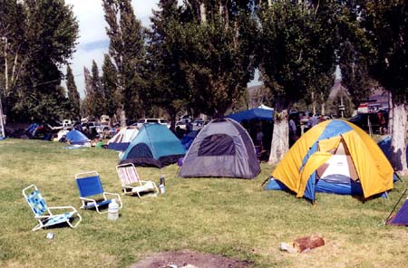 DaveMatthewsGorge2003_TentsAtCampground